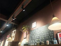 -巴卤社老火锅(财富店)