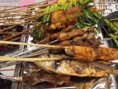 -云晓光头烧烤吧(德平路店)