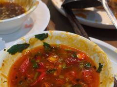 -来龍儿鲜切牛肉自助老火锅