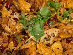 -川流不息·地道川菜·小龙虾(松东路店)