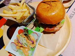 -遇见西木美式餐厅(体育路店)