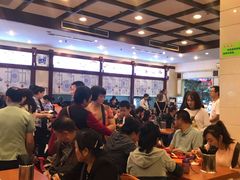 大堂-龙抄手(春熙路总店)