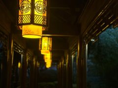 -绳金塔