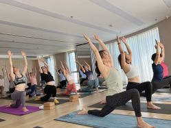 -酉嘉瑜伽YO+YOGA