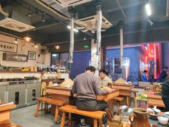 -阿山卓·野生菌火锅·纳西火塘烤肉