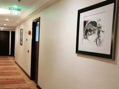 -上海静安昆仑大酒店
