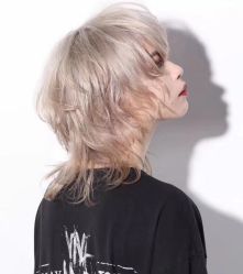 -Coo Hair salon