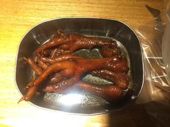 弄堂里的卤鸡爪-弄堂里(雨花客厅店)