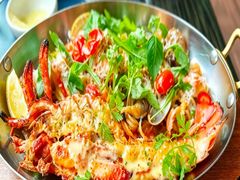 -福楼毕斯罗F Bistronome(国贸商城约会地标景观店)
