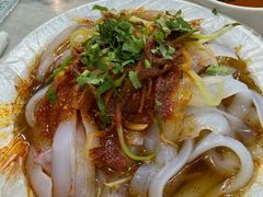 -努拉洪鸡蛋面馆