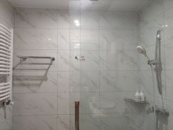 -菁幼月子会所(儿童医院店)