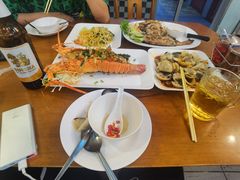 -两兄弟Song Pee Nong(2号店)