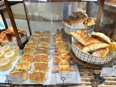 -CARINO BAKERY&CAFE(人广来福士店)