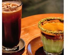 -Metal hands·铁手咖啡