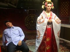-厦门帷幕开啦红地毯蜡像艺术馆