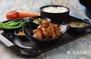 Longjiang Pig Trotter Rice