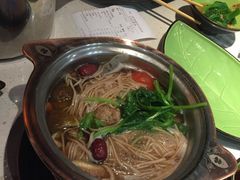 -一叶一世界·素食餐厅(锦华万达店)
