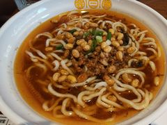 -圣河湾虾饺美食(站前店)