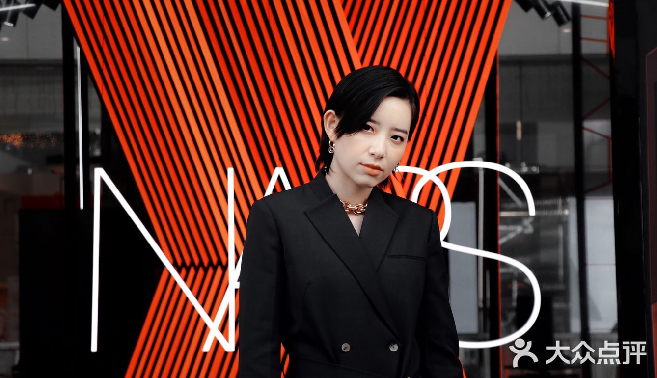 NARS✖️李斯丹妮|无价之姐来袭,解锁昆明潮色冬天惊喜