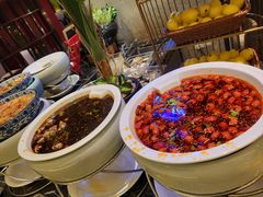 -广州万富希尔顿酒店·感趣自助餐厅·金秋蟹宴生蚝海鲜刺身