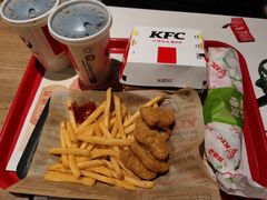 -肯德基(珠峰店)