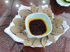 -撒拉人家.酸菜牦牛肉火锅