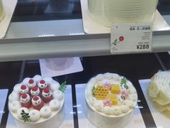 -花花卷卷·鲜食蛋糕(静安久光百货店)