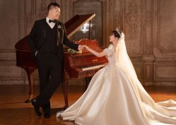 -青禾蒙娜丽莎婚纱摄影(武汉总店)