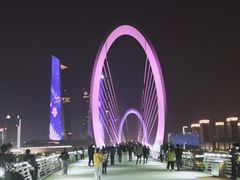 -南京眼步行桥