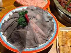 -城墙拐拐火锅(三峡广场黑金冠店)
