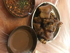 -王万妈卤猪脚(青岩交通路)