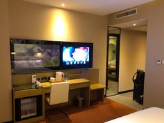 -麗枫酒店(武汉吴家山五环体育中心店)