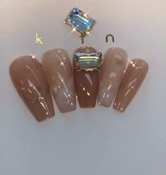 -慕拉美甲美睫皮肤管理