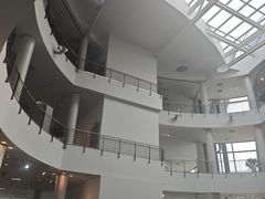 -奔驰北京极光星徽(四元桥店)