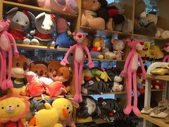 -夏雪儿潮流生活馆(成都西华大学店)