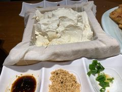 一块豆腐-95号酱骨·一块豆腐(展春园西路店)