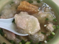 -张阿三馄饨店