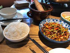 -唐伯虎新派湘菜馆(石夏时代广场店)