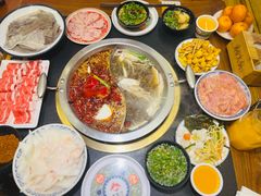 -沸炉重庆老火锅(军事博物馆店)