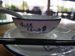 -明记海鲜大排档(巽寮湾店)