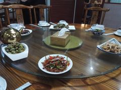 -宏利土菜馆(马山店)