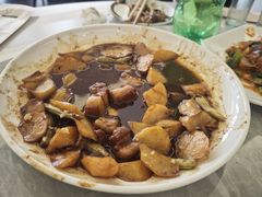 -何适山庄 ·可团建(水长城P2停车场店)