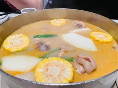 -肥仔文澳门猪骨煲(南京西路店)
