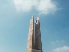 -唐山抗震纪念碑广场