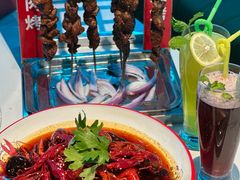 -路边边.炒菜烧烤.音乐餐厅(良乡长虹店)