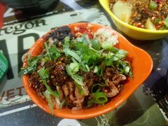-椒点传统串串香