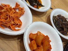 -青瓦餐厅·生鱼片·韩园烤肉(西塔店)