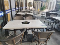露天位-马家斑.鲜鱼火锅(松湖万科店)