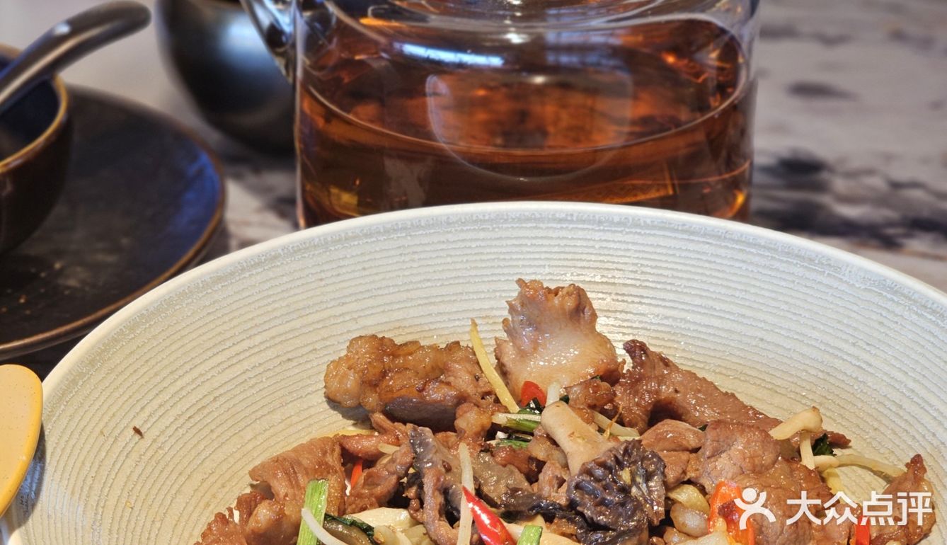 误入云南部落🌄，一口把山珍吃进肚里