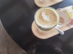 -亚龙湾喜来登·美景台大堂吧